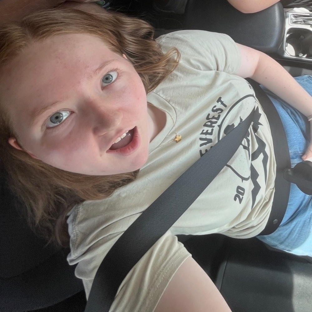 Meet your Posher, Abbie